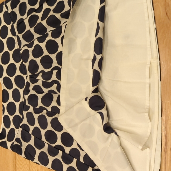 Banana Republic - Picture 7 of 10